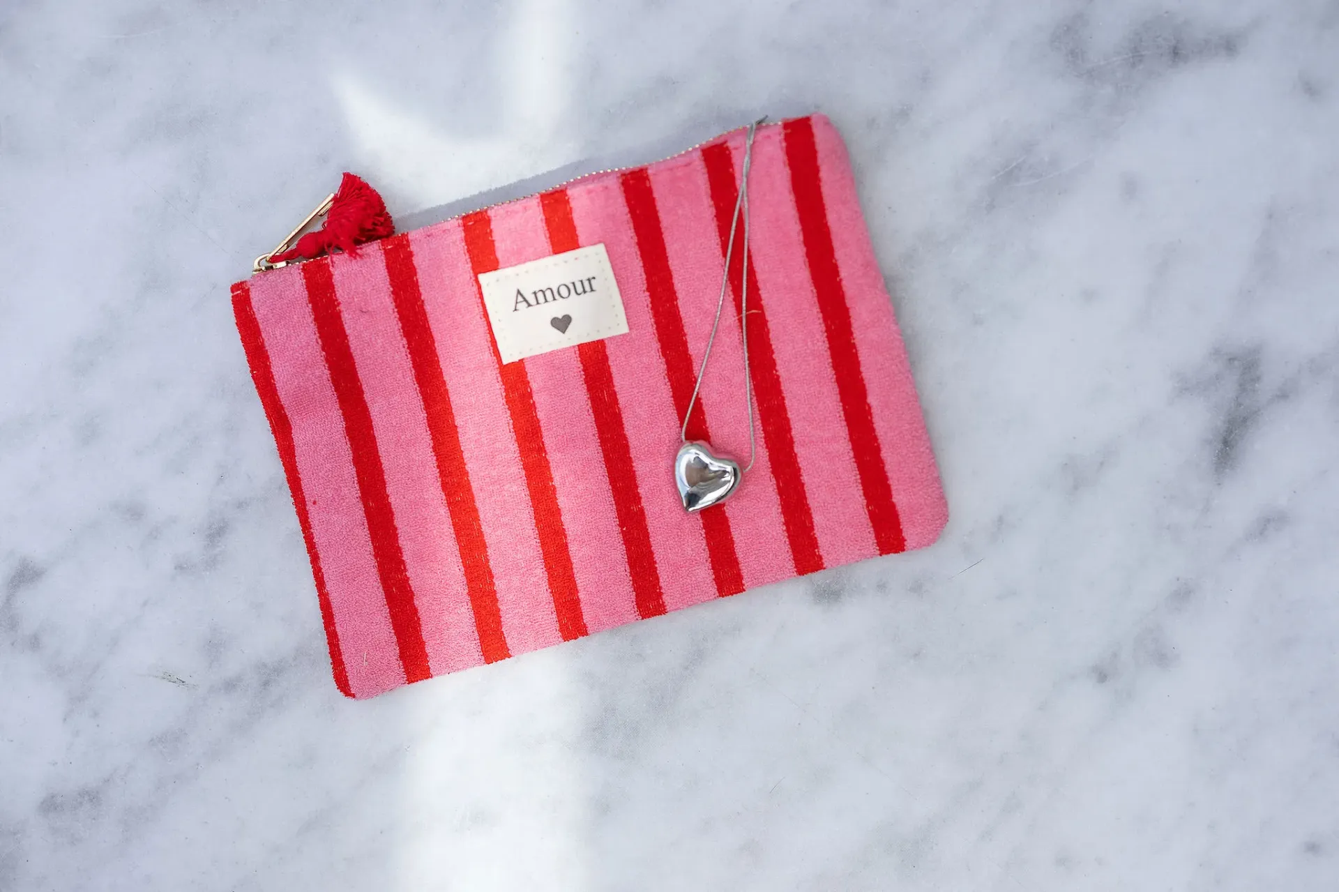 Pochette Isis