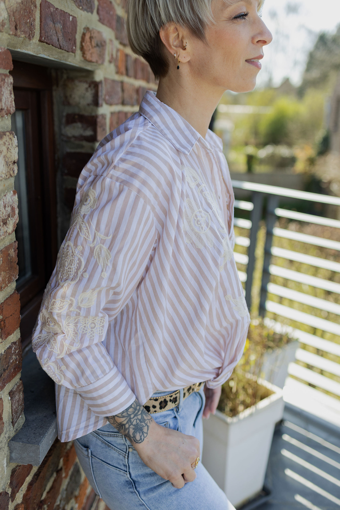 [CIFA 26.03.25 Divatex (ky crea) 06SU34.1] Chemise Nour (beige) (S)