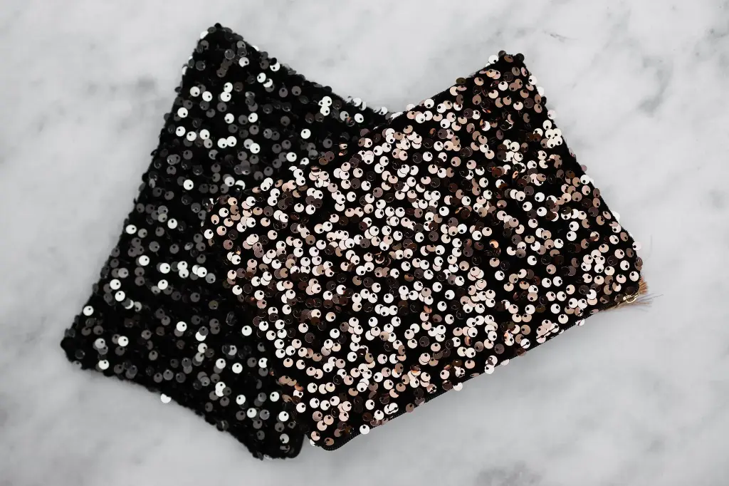 Pochette sequins (Noir)